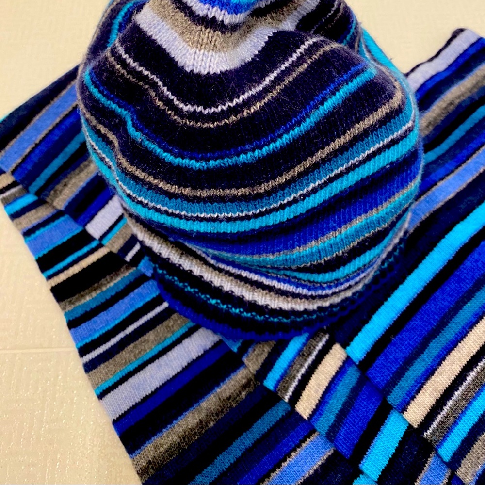 Paul Smith UK Knit Hat and Scarf
